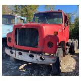 1974? Ford L9000 Cab and Chassis