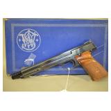 Smith & Wesson Model 41 Target Pistol In .22 LR Caliber,
