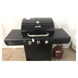 Char-Broil Grill w Propane Tank Y9A