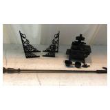 Cast Iron Queen Mini Stove, Fire Poker & More Q8C