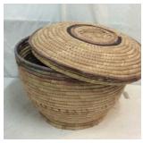 Indian Basket with Lid K10D
