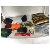 Beautiful Crochet Items w/ Accessories U9C