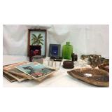 Assorted Decorative Items K10B