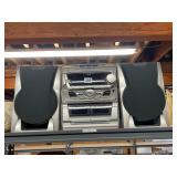 Kenwood Xd-V323 Stereo System