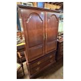 Cherry Wood Entertainment Stand