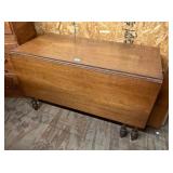Drop Leaf Gate Leg Table