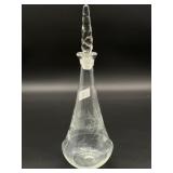 Etched Glass Decanter With Twist Stopper