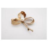 Winard 12kt GF Pearl Three Leaf Clover Brooch