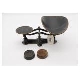 Black Cast Iron and Metal Scale w/2 Weights