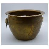 Brass Planter w/Lion Ring Large