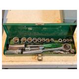 Ratchet Set Craftsman ~ Green Metal Box