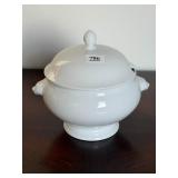 Seltmann Weiden Lukullus White Porcelain Lion