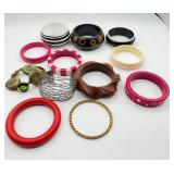 Large Lot of Costume Jewelry Bracelets