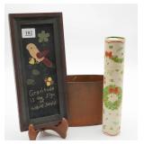 Decorative Items With Gratitude Sign