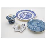 Four Blue and White Porcelain Pieces