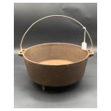 Cast Iron Kettle w/3 Legs