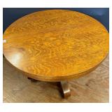 Oak Round Dining Table w/Pedestal Base