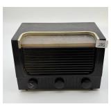 Vintage RCA Victor Tube Radio