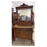 Tiger Oak Antique Dresser w/Mirror