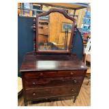 Dresser With Mirror