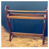 Wooden Quilt Rack Heart Design