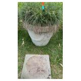 Concrete Planter w/Concrete Paver