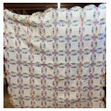 Double Wedding Ring Variation Quilt