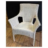 White Wicker Arm Chair