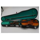 Student Violin w/Bow and Case
