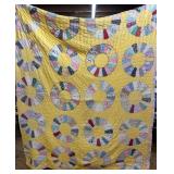 Dresden Plate Quilt ~ Yellow Background