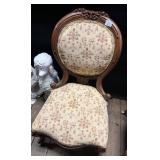 Victorian Walnut Parlor Chair