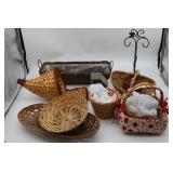 Assorted Baskets & Home Dï¿½cor