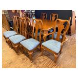 Thomasville oak Dining Table w/10 Queen Anne