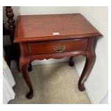 Cherry Finish Queen Anne Style Nightstand