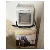 Portable Heater & Heated Faux Fur Throw NIB