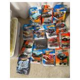 Hot Wheels & Matchbox Cars