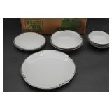 Style House Embassy Fine China Set Service for 8