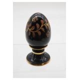 Fenton Copper Leaves on Ebony Glass Egg