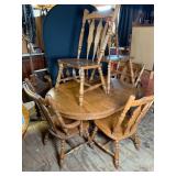 Oak Dining Table & Arrow Back Chairs