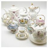 Porcelain Teapots Miniature & Regular Size
