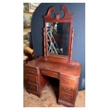 Chippendale Style Mahogany Vanity Dressing