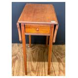 Early American Drop Leaf End Table
