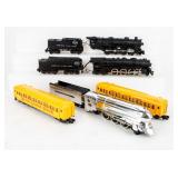 Lot of 5 American Flyer Engine & Cars