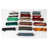 Lot of 16 American Flyer Model Train Cars
