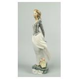 Lladro Porcelain Figure 4922  Sea Breeze