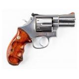 Gun Smith & Wesson 686 Revolver Handgun .357 Snub