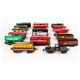 Large Lot Marx Toy Train Cars / Very Old Connector