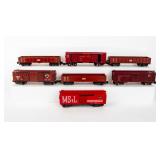Lot of  7 American Flyer Train Pieces