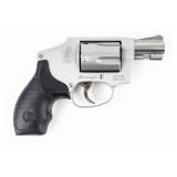 Gun Smith & Wesson 642-2 Revolver .38 Spl