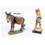 Lot of 2 Western Figurines